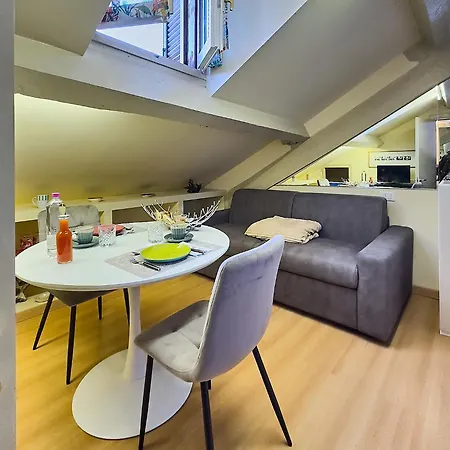 Brera - Tiny Studio-2